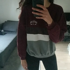 Pull & Bear tröja - Pull & Bear tröja, röd vit och grå, S