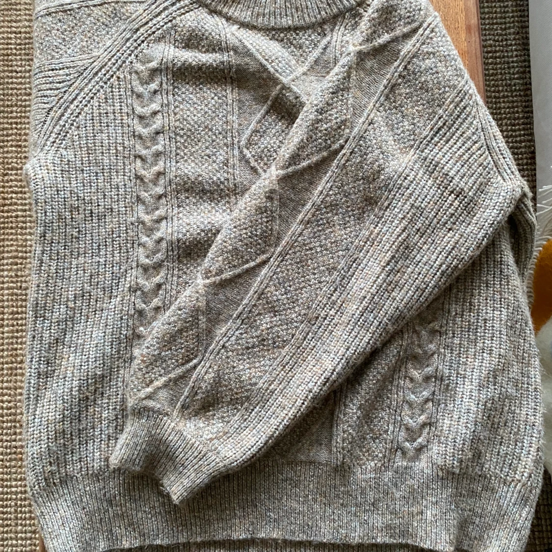 Stickad tröja WEEKDAY stl. M - 90