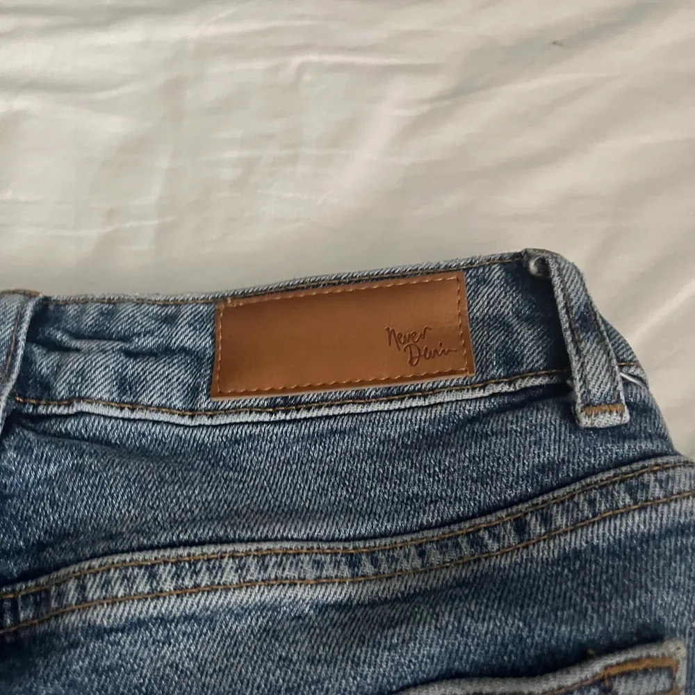 Säljer ett par fina jeans från denim som nya . Jeans & Byxor.