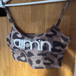 Aimn sport-bh  - Använd 1 gång 