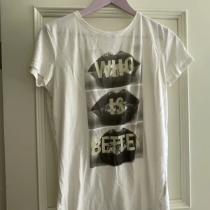 Top - Tröja från carlings som aldrig använts  Storlek S