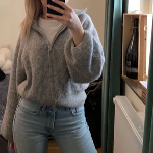 Stickad tröja  - Superfin stickad tröja/kofta från Lindex, stl M 😍 köparen står för frakten 