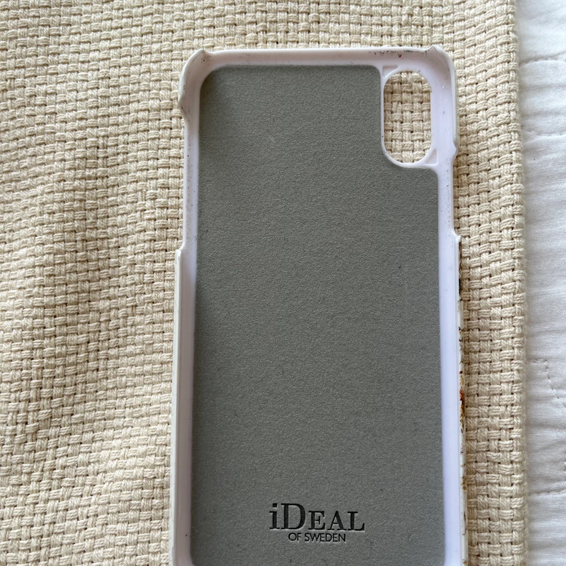 Ideal Of Sweden mobilskal - 90