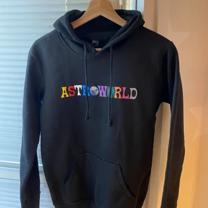 Astroworld hoodie  - NY. Inte original  