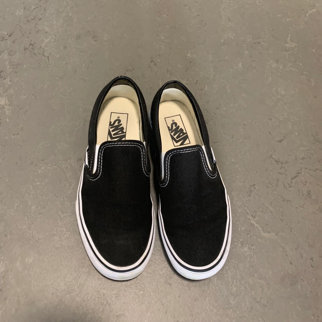 Vans 