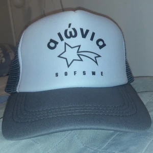 Säljer min sofswe keps - Säljer denna för jag passar inte så bra i den men den är helt ny