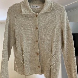 Kofta - Fin kofta från köpt i estland. Nypris 799 kr 