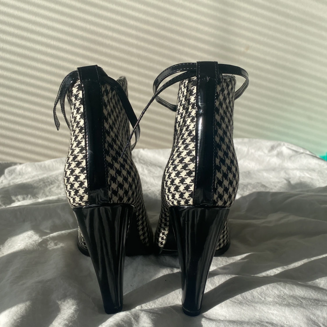 Svarta o vita högklakar - 90