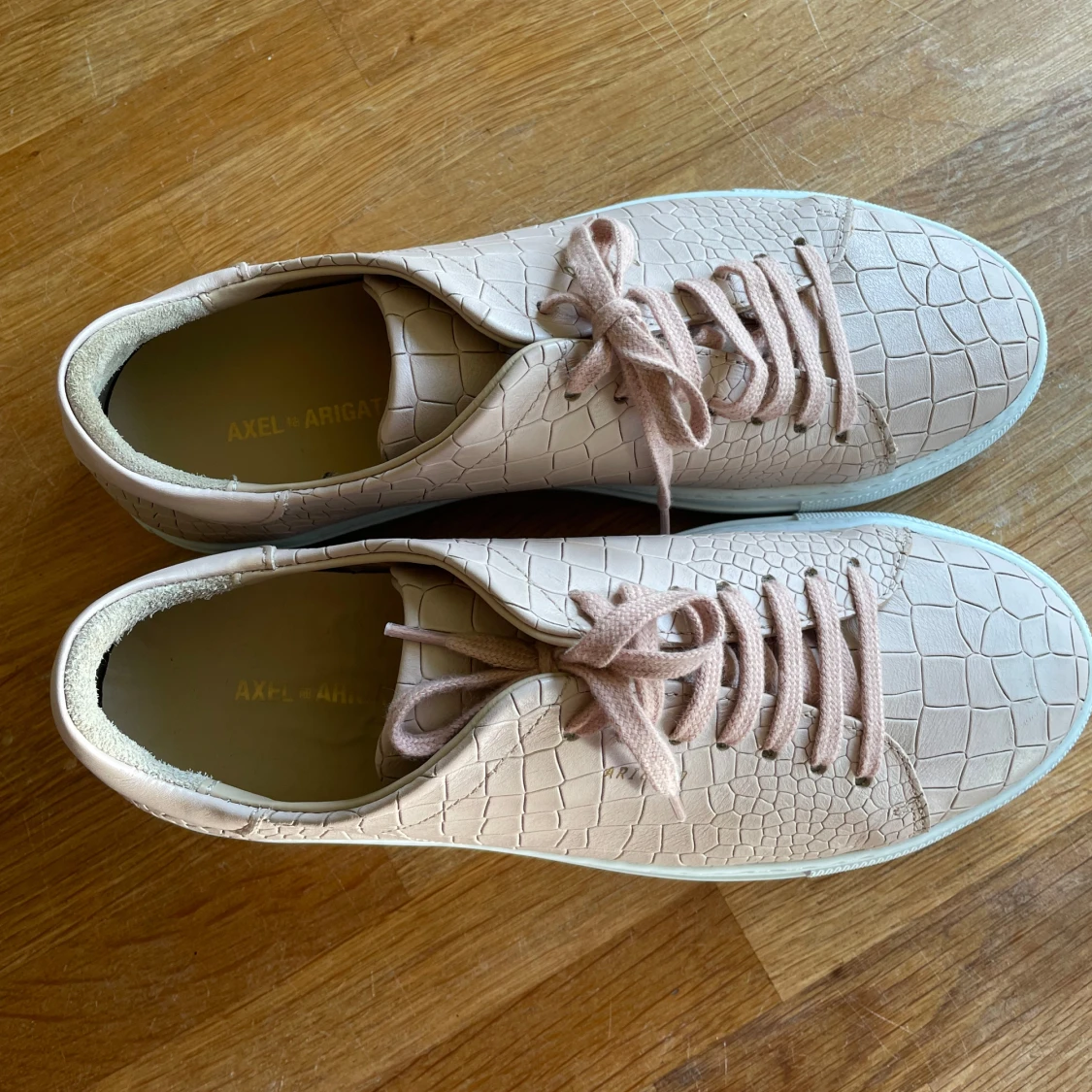 Axel Arigato Nya!  - 92