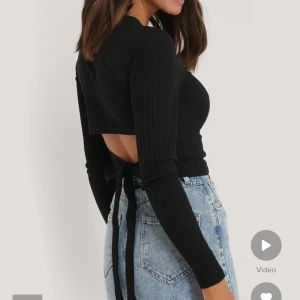 Topp - Cut out topp, passar xs-s, inga egna bilder