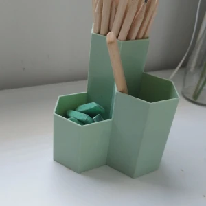 Förvaringslåda  - .