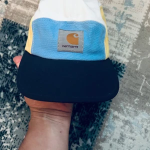 Carhartt keps  - Använd 2-3 gånger. Passar inte mig. 
