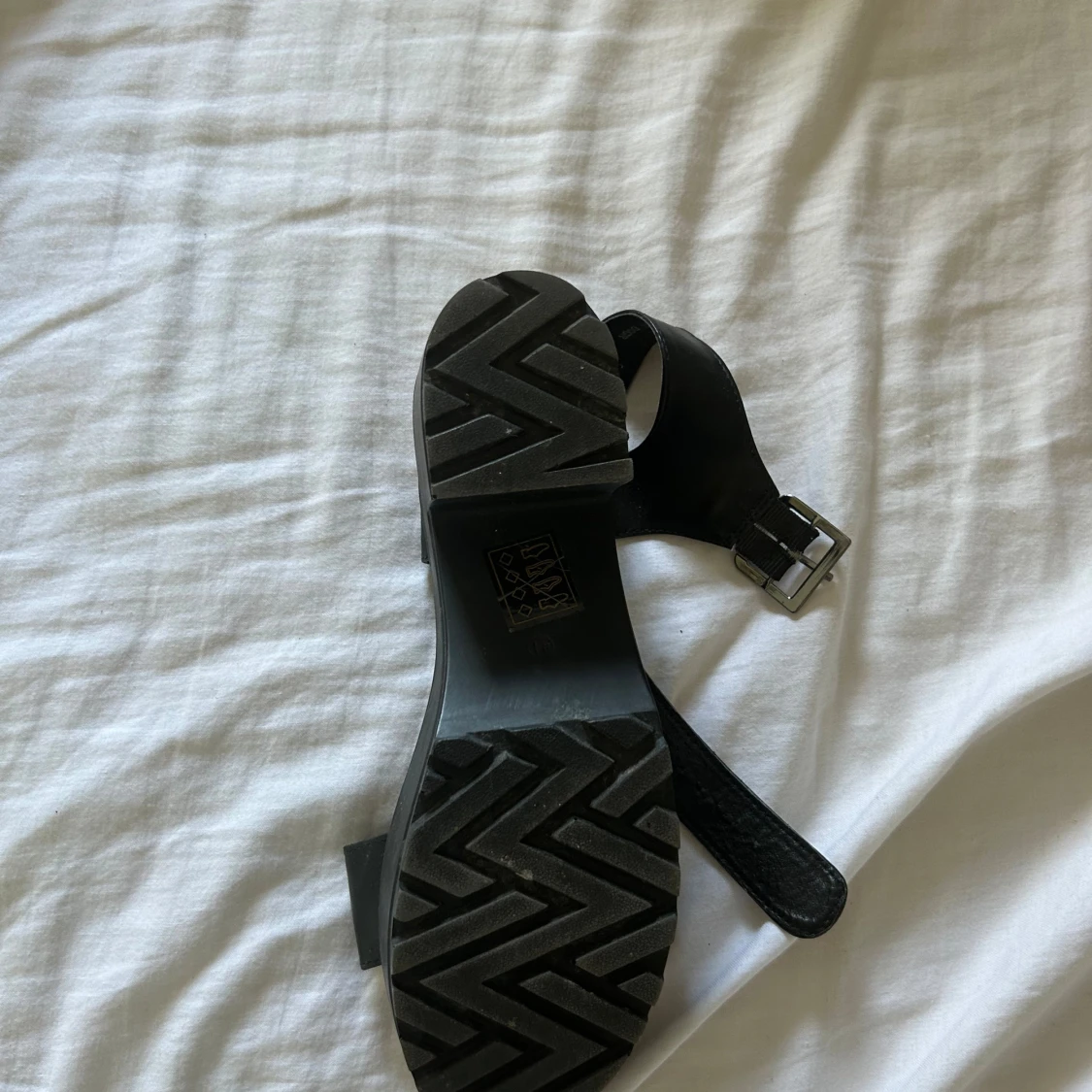 Svarta chunky skor - 91