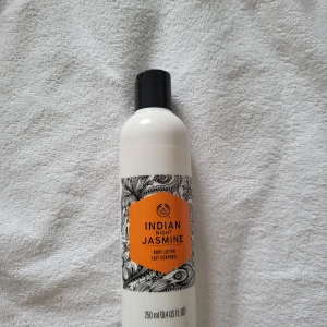 Body lotion - Body lotion feån the body shop