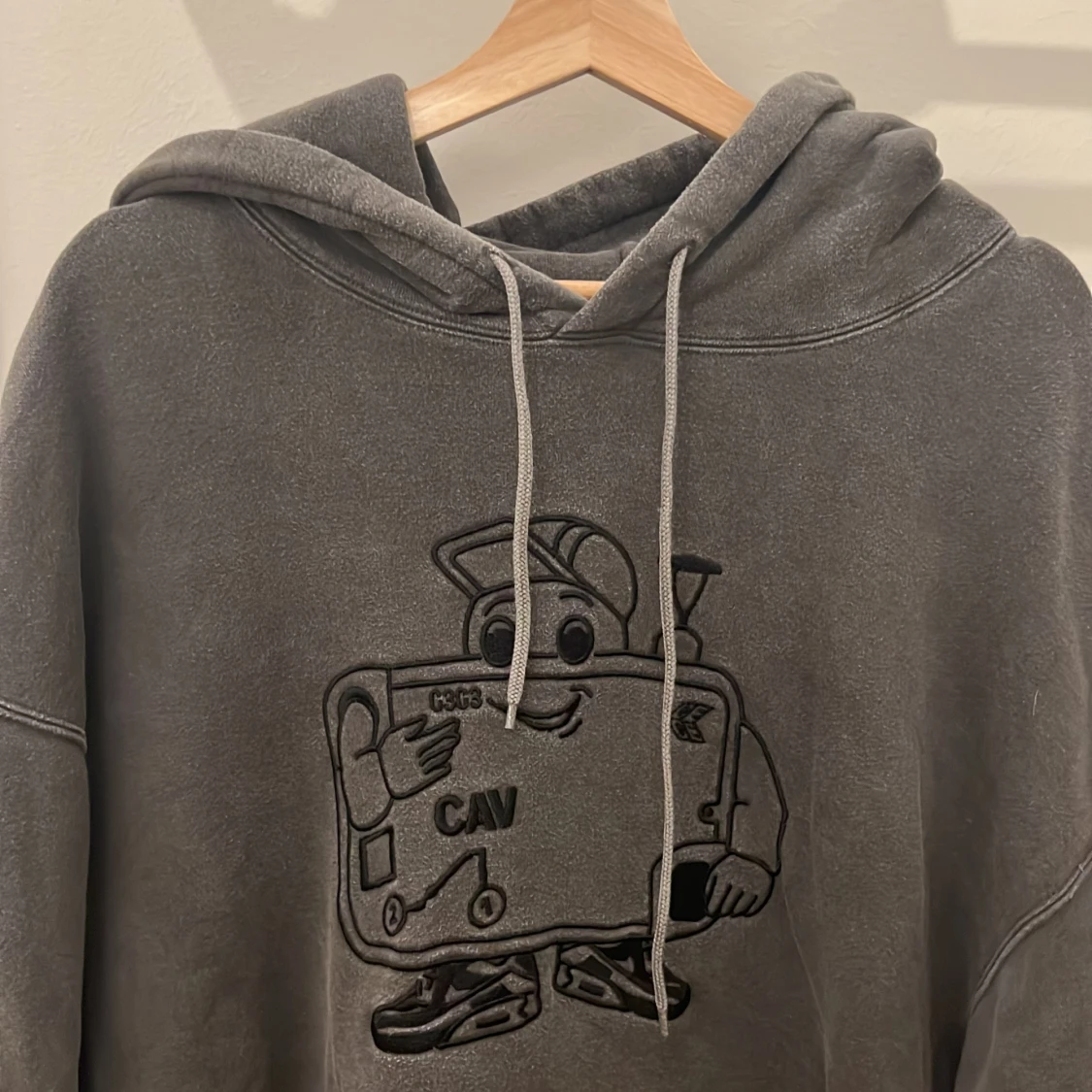 Cav Empt Hoodie Grå