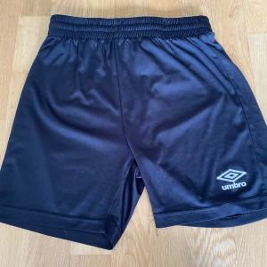 Barns short  - Använd några gånger stolek 164 