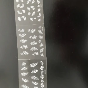 3D Nagel klistermärken  - 35kr/3st/ bild  sammafrakt 