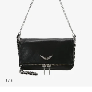Zadig och Voltaire väska - Säljer min Zadig väska då den inte kommer till användning längre. Väldigt fint skick och sparsamt använd💓 Ny pris 2800kr❤️