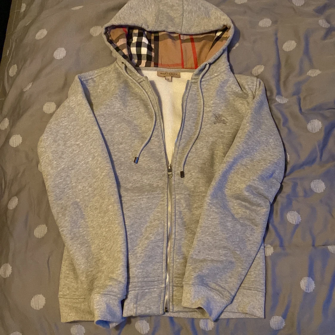 Burberry hoodie 