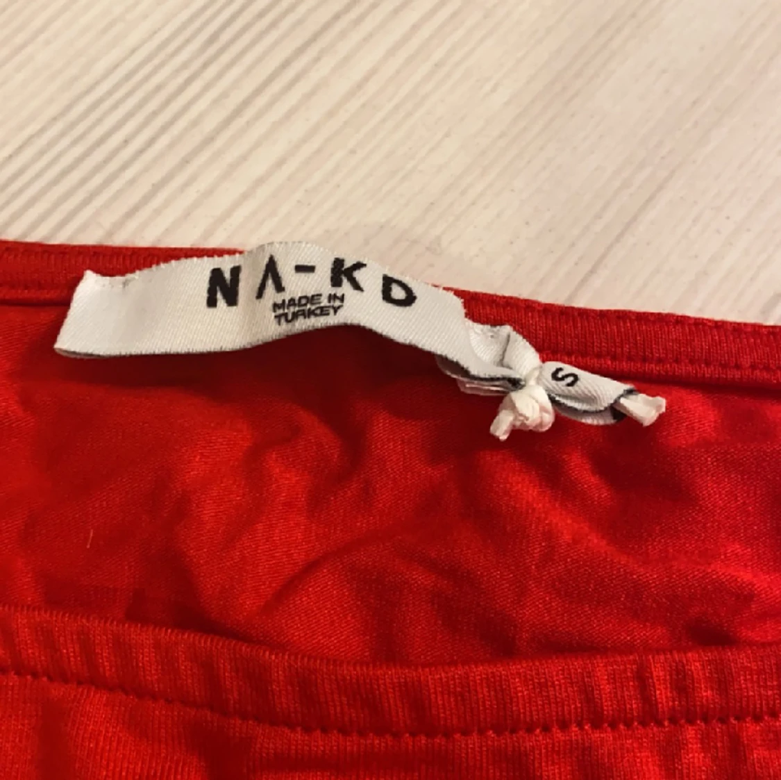 Röd heltäckande tröja - 91