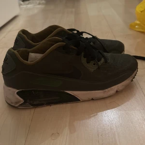 Fina skor  - Bra skick 