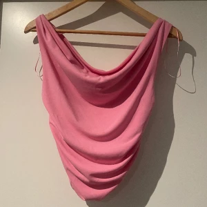 Rosa linne/topp - zara - ✨Rosa somrig linne/topp från Zara  ✨storlek S  ✨använd 1 gång