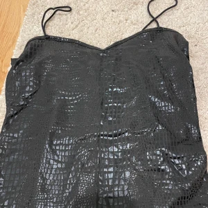 Linne med imitation  - Linne med imitation endast testad