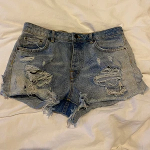 Jeansshorts - Supersnygga jeansshorts från Bershka! 