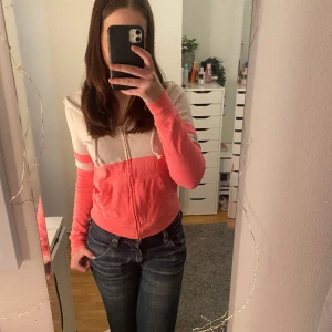 Pink hoodie - Rosa zip-up hoodie från pink