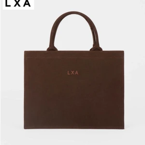 LXA Tote bag - Tote bag från LXA the lable. Använd en gång.