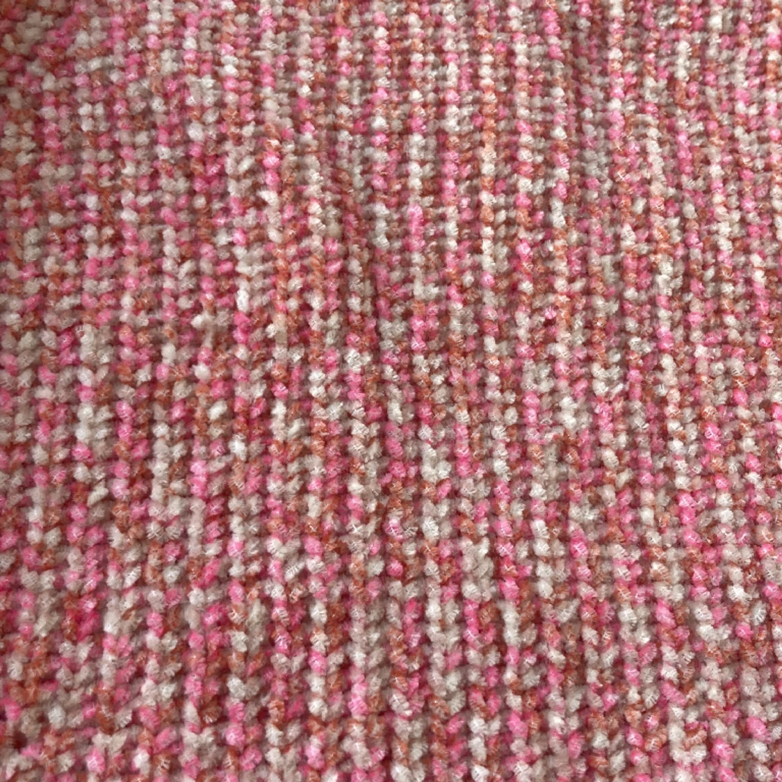 Rosa stickad tröja - 90