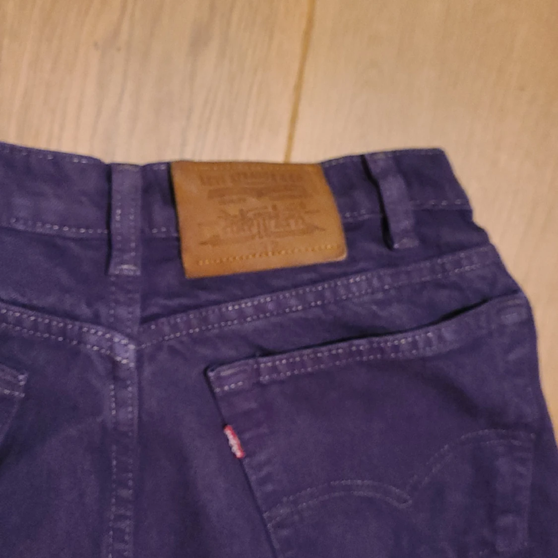 Baggy levis i lila färg - 91