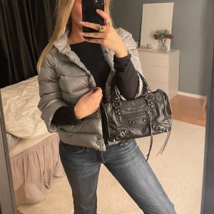 trekvartsärmsjacka - skit snygg dunjacka med trekvartsärm❤️