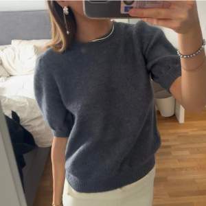 Blå/grå kortärmad stickad tröja från Vero Moda, nyskick❤️‍🔥 