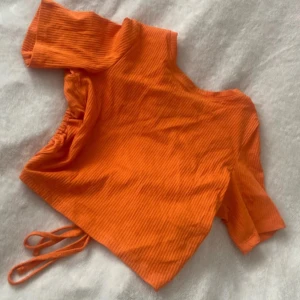 Topp - Topp med snörning,stl.XS