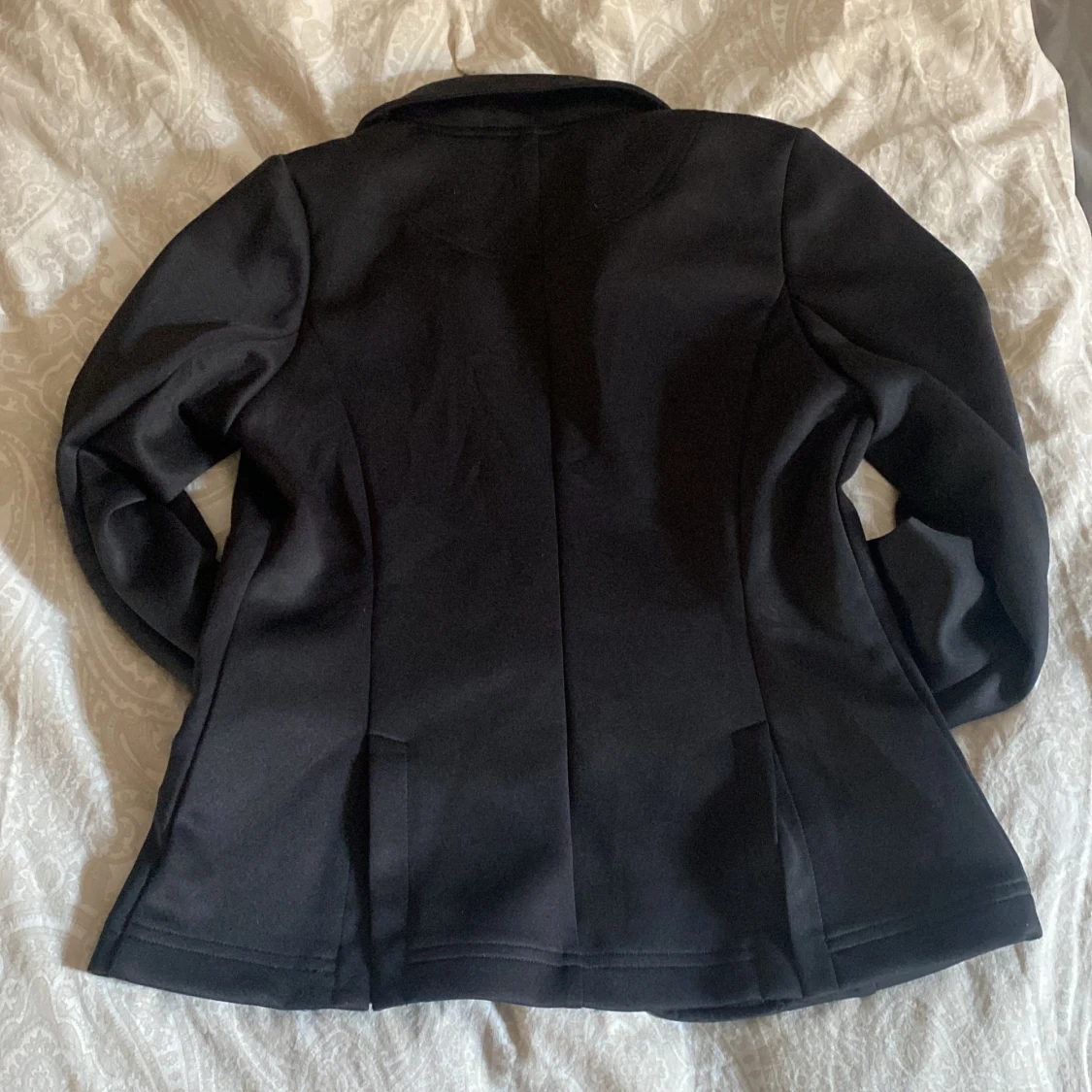 svart crw kavaj - 90