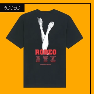 SÖKER BOLAGET TRÖJA - söker denna bolaget tröja då den är slutsåld😭