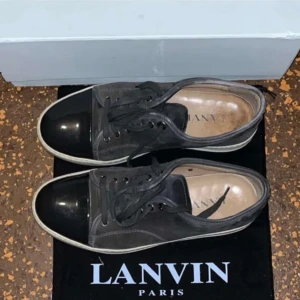 Lanvin  - Skick 9-10  Sicka en inanna köp!
