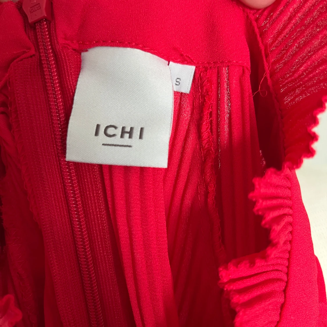 Ichi röd blus  - 91