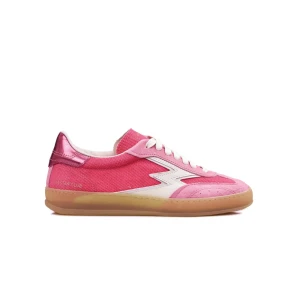 Moa Concept club sneaker - Sneaker i nyskick! Moa concept club modell i rosa mocka och tyg! Slutsålda.
