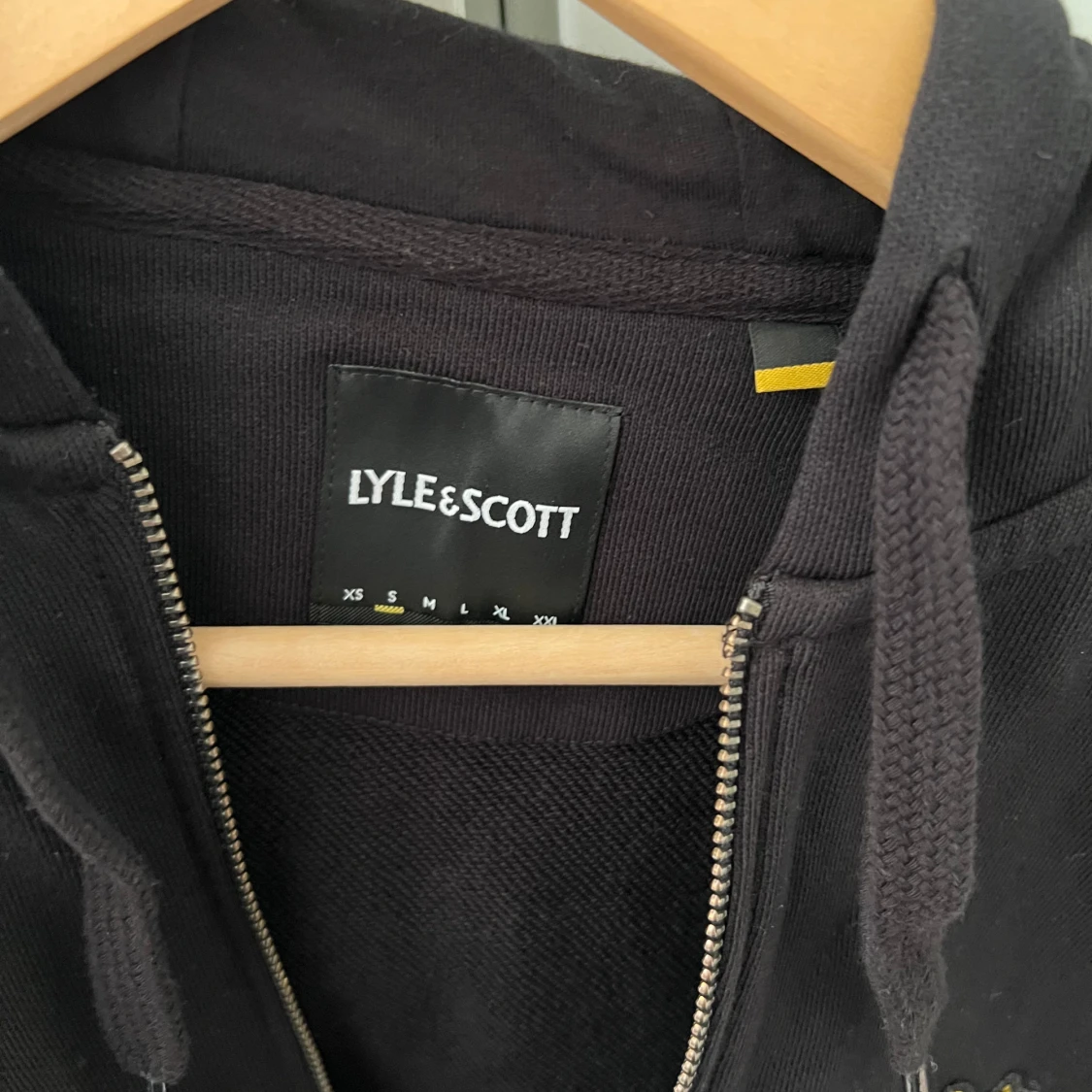 Lyle & Scott huvtröja - 90