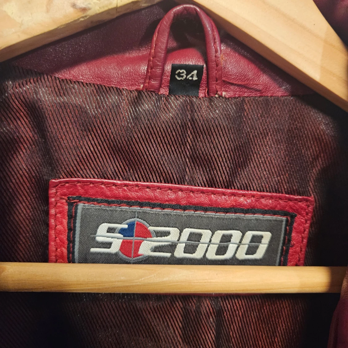 Y2k vintage red leatherjacket small waist fit - 92