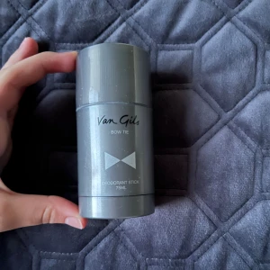 ”Van gils” deostick - ”Van gils” bow tie deostick.