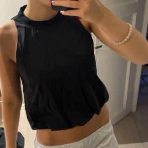 Topp  - Topp från zara med prislapp kvar 