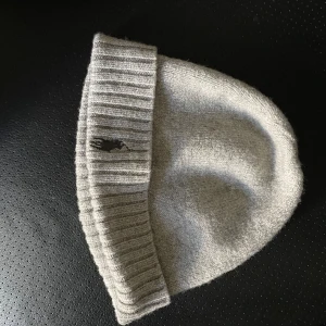 Polo Ralph lauren - Skicket är bra och använt fåtals gånger priset kan diskuteras