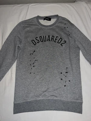 Grå tröja - I jätte fin skick