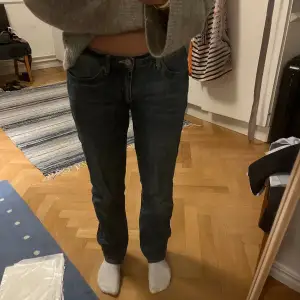 Jeans från acne studios, köpta second-hand💕