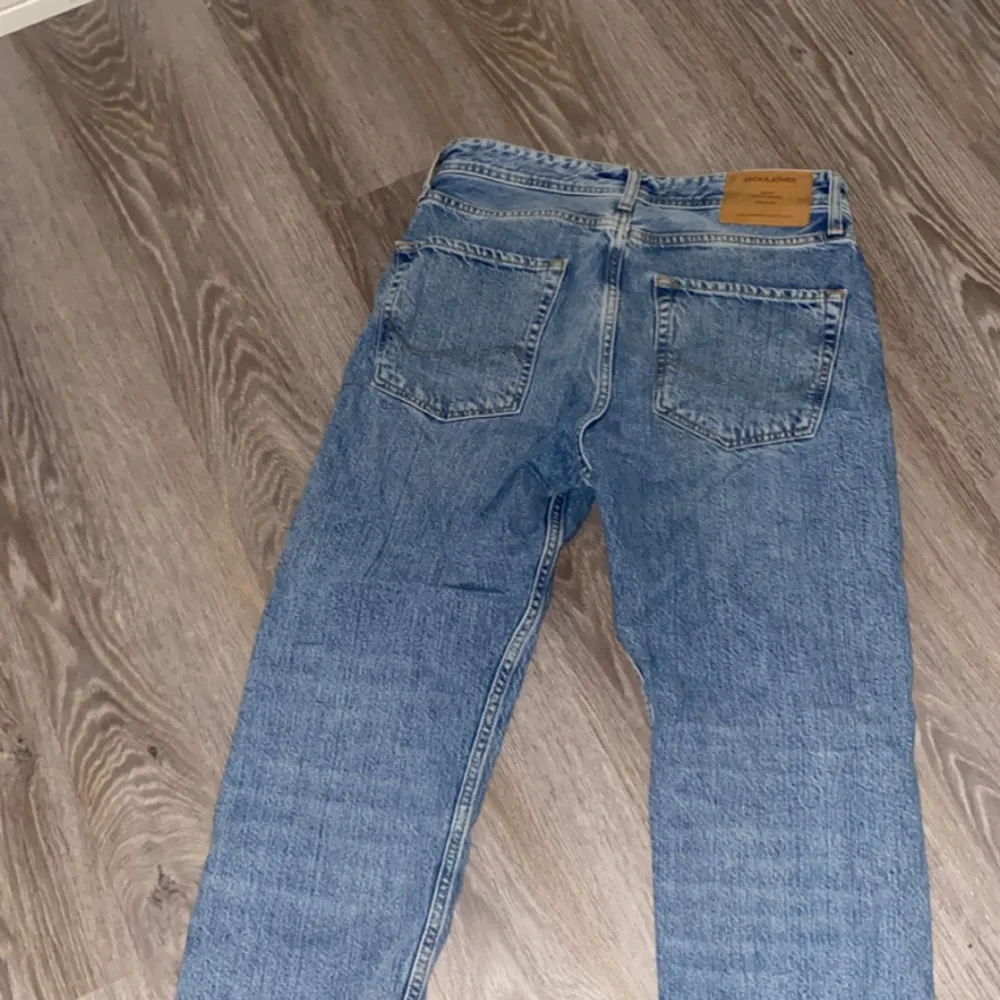 Jack and Jones jeans i bra och fint skick!. Jeans & Byxor.