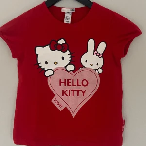 Hello Kitty tröja ☆〜 - Söt hello Kitty tröja !!