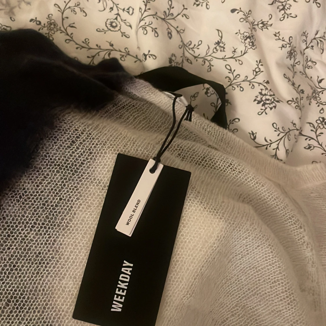 Weekday tröjan  - 90